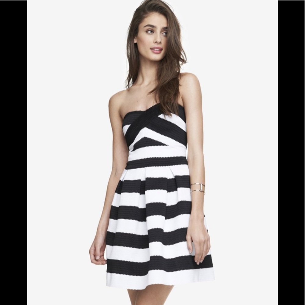 Express Strapless dress, small petite,black/white NWT